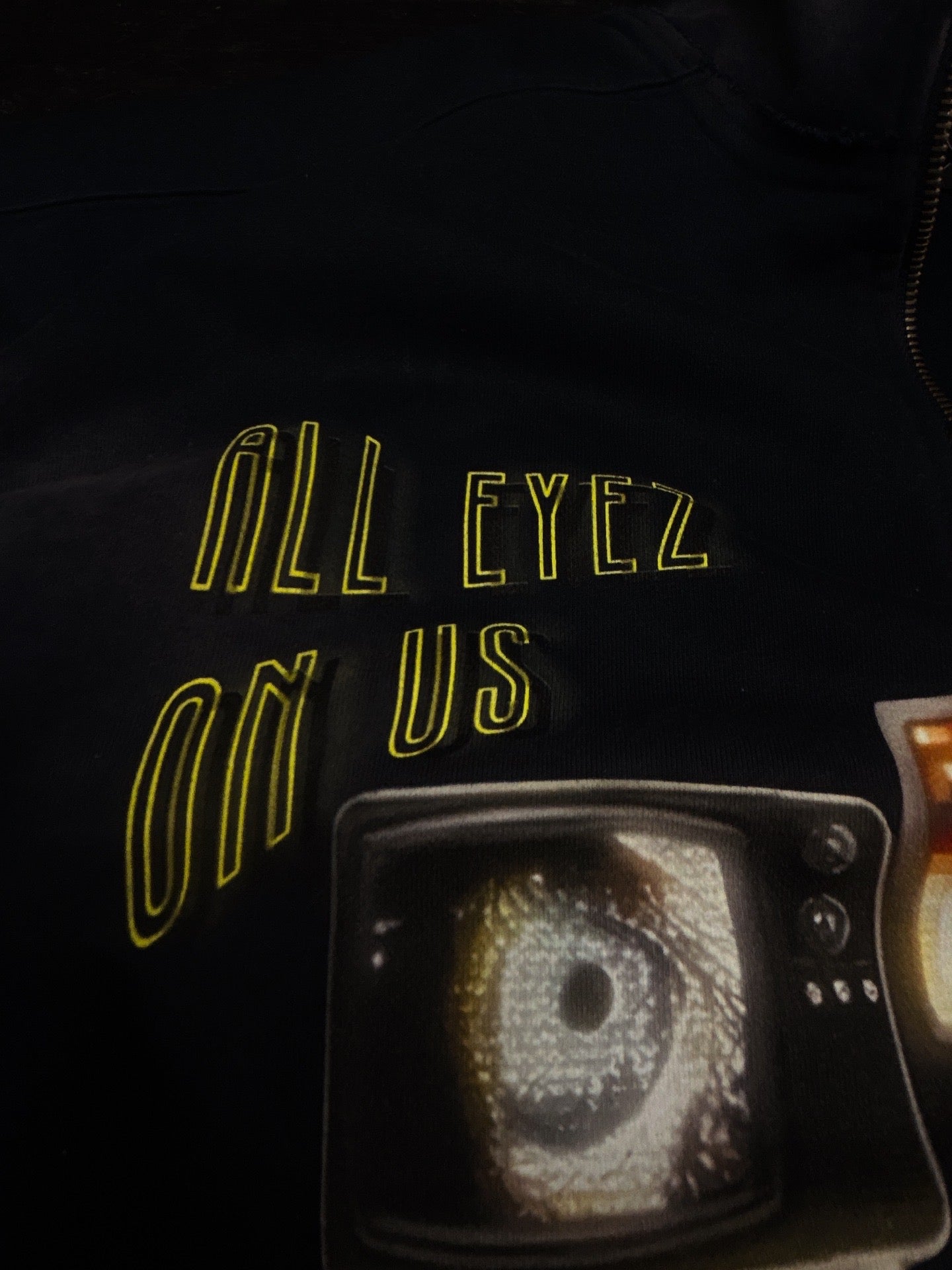 ALL EYEZ ON US QUARTER ZIP